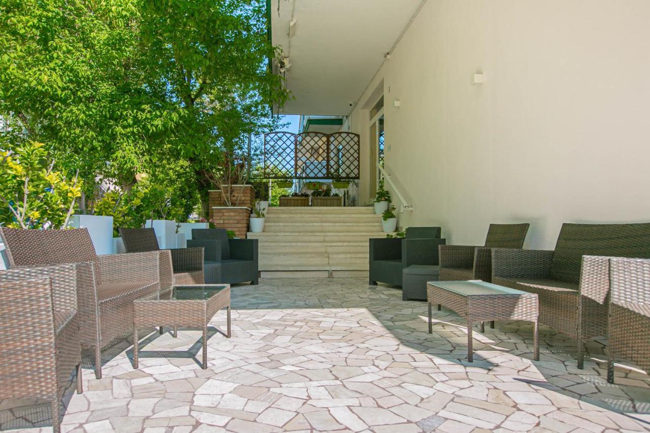 Hotel Mara Rimini Exteriér fotografie