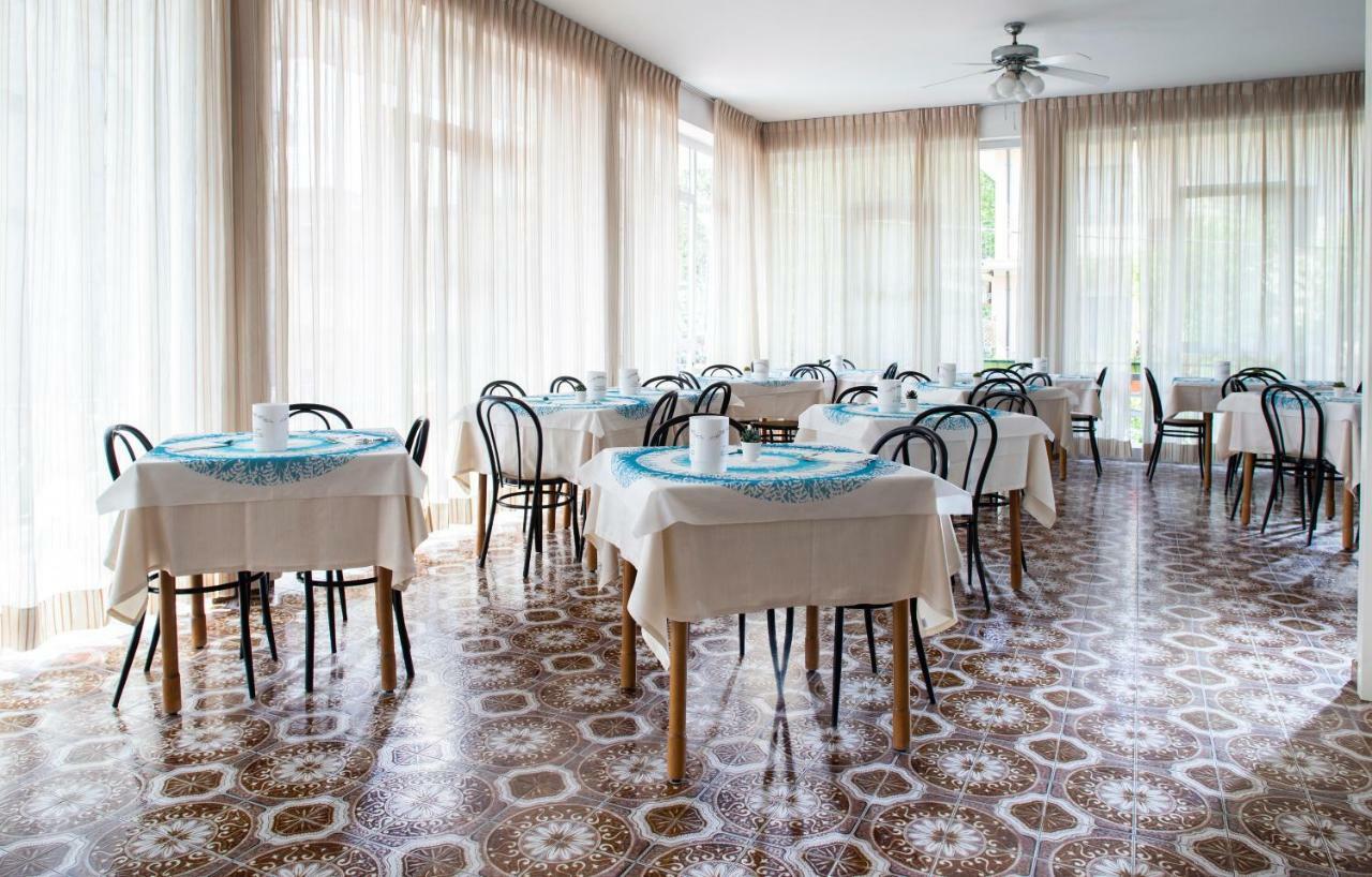 Hotel Mara Rimini Exteriér fotografie
